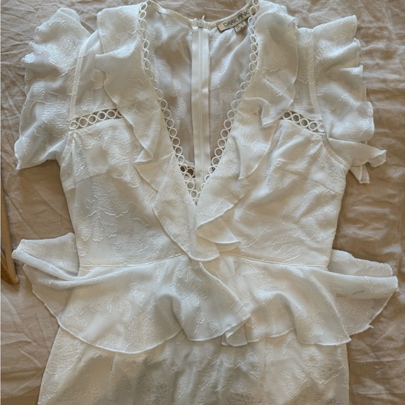 Tiered White Floral Embroidered Maxi Dress | M - Picture 11 of 13